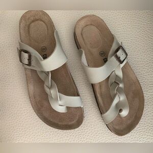 Cushion  Womens Beige Suede Sandal